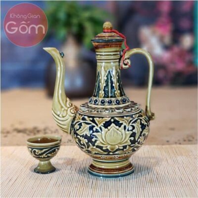 Bộ rượu khắc nổi Bát Tràng