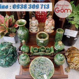 Bộ bàn thờ Thần Tài Men lục bảo