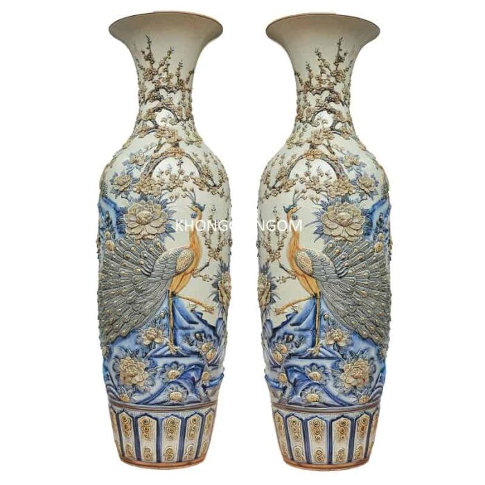 Lộc bình men rạn đắp nổi Tùng Công - Hình ảnh 3