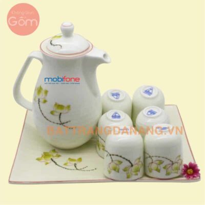Bộ ấm trà vẽ tay hoa sen KGG57