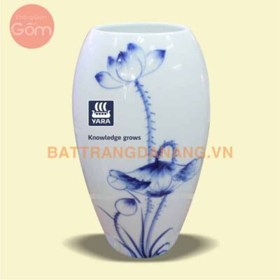 Bình hoa vẽ tay hoa sen Bát Tràng KGG02