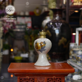Đèn dầu thờ men rạn Bát Tràng văn thư đắp nổi BT-ĐT10