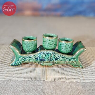 Bộ chén kỷ ngai men lục bảo