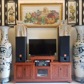 Toát lên khí chất sang trọng, đẹp mắt
