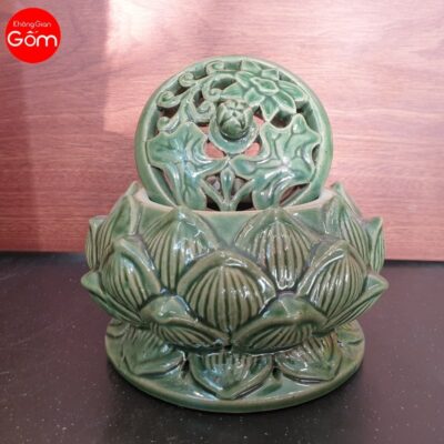 Đốt trầm hương dáng đài sen men ngọc