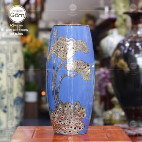 Bình hoa màu xanh dương dáng bom họa tiết hoa sen vẽ vàng kim BT-BH07
