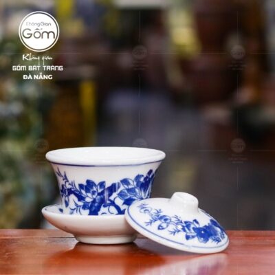 bat-nuoc-men-lam-bat-trang-hoa-tiet-hoa-sen-ve-tay (2)