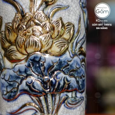 choe-tho-bat-trang-men-ran-ve-vang-hoa-tiet-hoa-sen-13