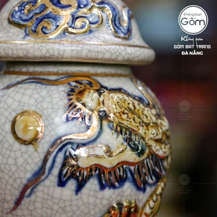 choe-tho-bat-trang-men-ran-ve-vang-hoa-tiet-rong-chau-nguyet-3
