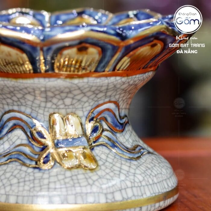 khay-trau-bat-trang-men-ran-ve-vang-hoa-tiet-hoa-sen-va-cuon-thu-4
