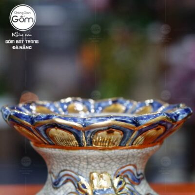 khay-trau-bat-trang-men-ran-ve-vang-hoa-tiet-hoa-sen-va-cuon-thu-5