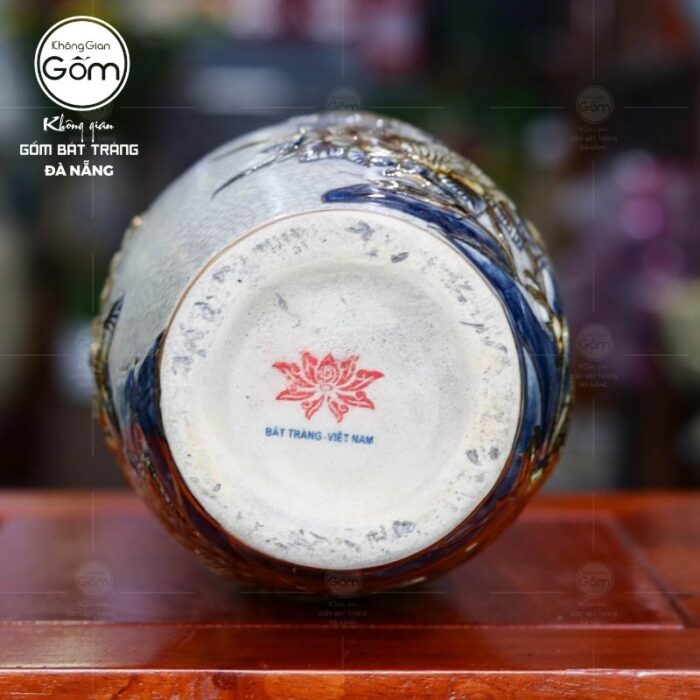 lo-hoa-tho-bat-trang-men-ran-ve-vang-hoa-tiet-cong-dao-8
