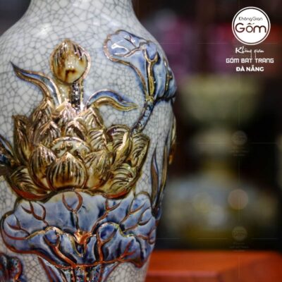 lo-hoa-tho-bat-trang-men-ran-ve-vang-hoa-tiet-hoa-sen-5