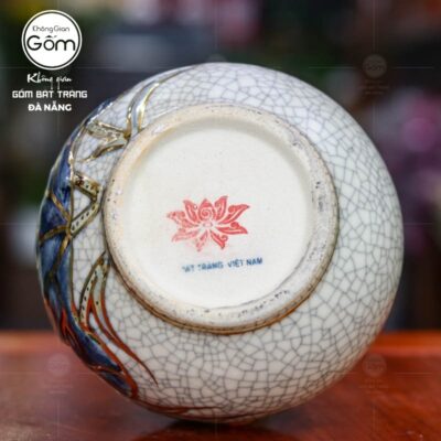 nam-ruou-tho-1-bau-bat-trang-men-ran-ve-vang-hoa-hoa-sen-7