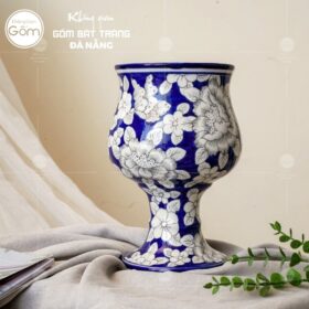 Bình hoa men lam Bát Tràng vẽ hoa dáng ly uống rượu BT-BH49