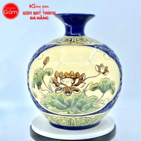 Bình hút lộc khắc nổi hoạ tiết hoa sen phú quý màu xanh dương BT-HL21