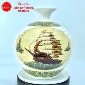 Bình hút lộc khắc nổi hoạ tiết Thuận Buồm Xuôi Gió màu trắng BT-HL23