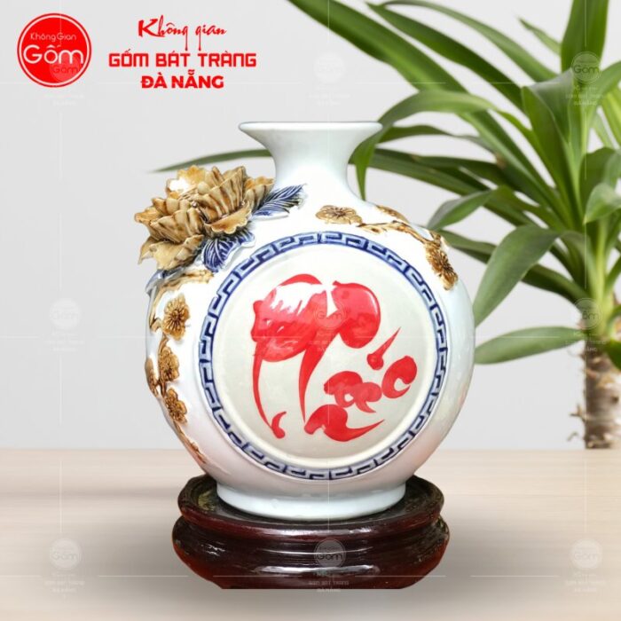 binh-hut-loc-hoa-tiet-chu-phuc-hoa-dao-dap-noi-mau-trang-bat-trang