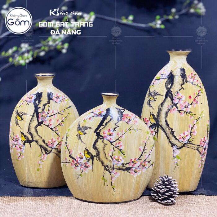 bo-3-binh-hoa-gom-su-decor-mau-vang-hoa-tiet-en-dao