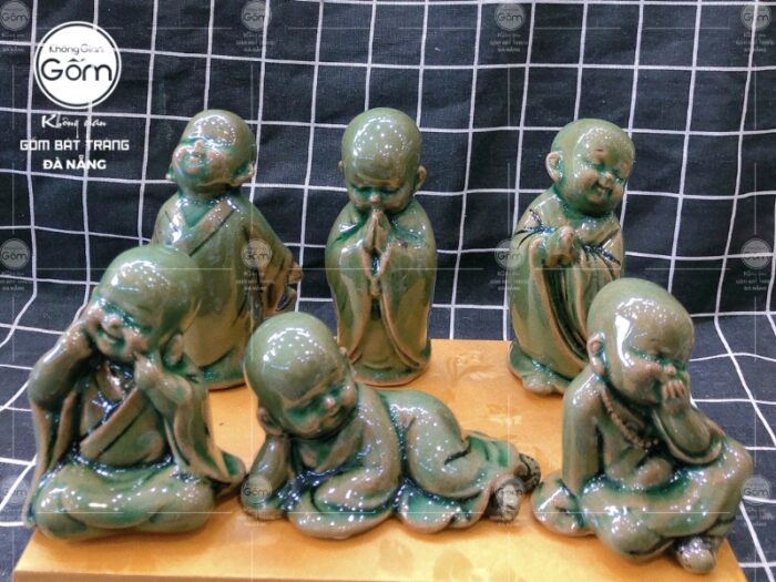 bo-6-chu-tieu-an-nhien-gom-su-bat-trang-xanh-luc