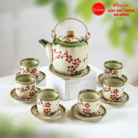 Bộ ấm chén màu ngà quai đồng dáng tròn cao họa tiết Nhánh Lựu BT-BAT41