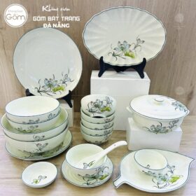 Bộ bát đĩa Bát Tràng men kem vẽ sen bóng 19 món BT-BBD52