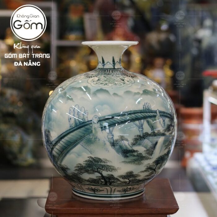 binh-hut-loc-bat-trang-men-xanh-ngoc-nhi-canh-cau-rong-va-cau-vang-da-nang (3)