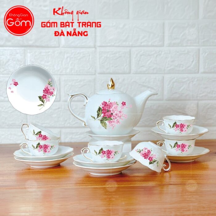 bo-am-chen-su-trang-ke-chi-vang-hoa-tiet-bo-hoa-mau-hong