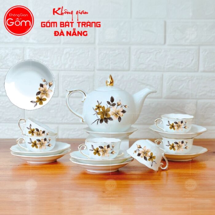 bo-am-chen-su-trang-ke-chi-vang-hoa-tiet-bo-la-mau-vang-nga