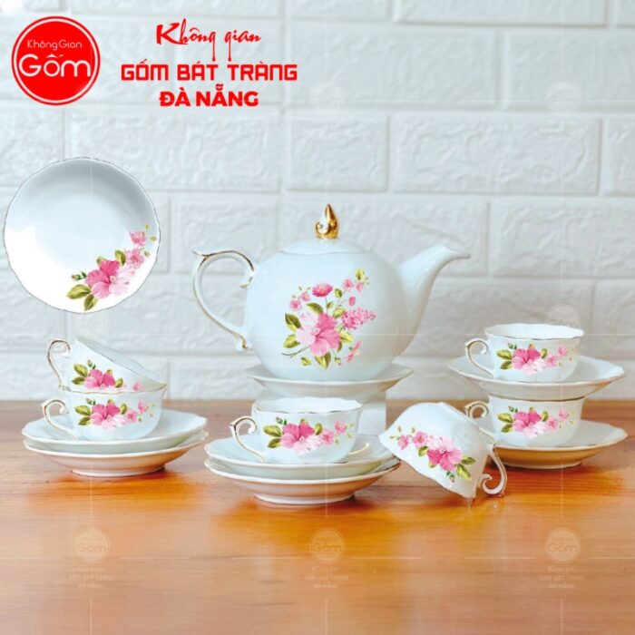 bo-am-chen-trang-ke-chi-vang-hoa-tiet-hoa-dam-but