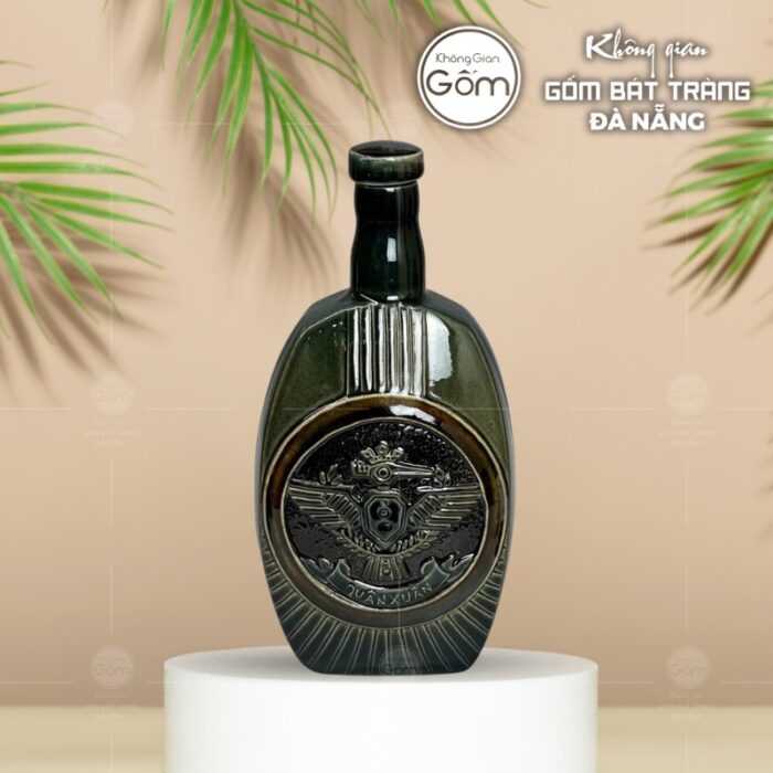 chai-ruou-men-xanh-hoa-bien-hoa-tiet-chim-co