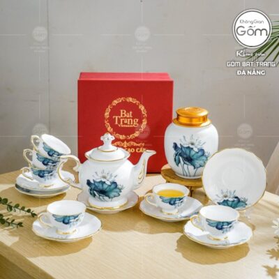 bo-am-tra-men-lam-cao-cap-hoa-sen-ve-vang-am-co-dien-2