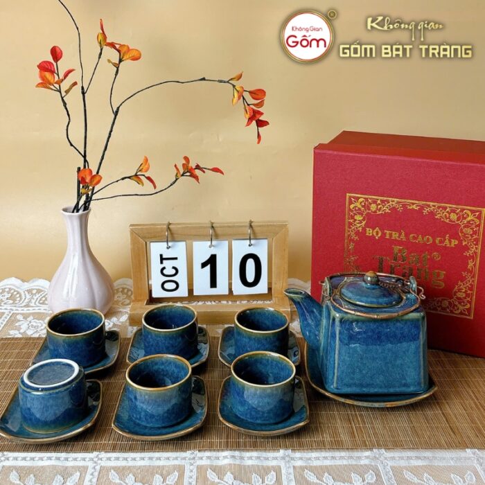 bo-am-chen-hoa-bien-xanh-duong-dang-vuong-ava