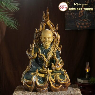Tượng Bồ Tát Thích Quảng Đức gốm sứ Bát Tràng màu xanh BT-TP12