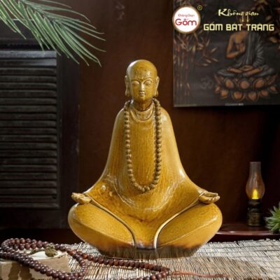 tuong-gom-su-thien-tinh-tai-mau-nau