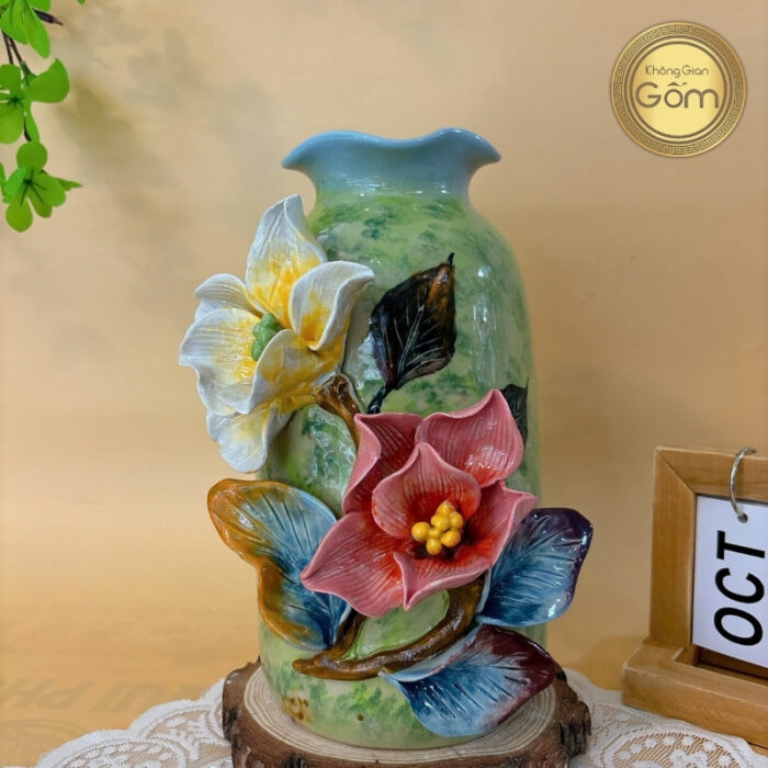 binh-hoa-mieng-luon-dap-noi-hoa-ly-mau-xanh-2