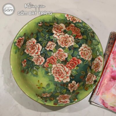 bat-nuoc-tha-hoa-bat-trang-bich-nhung-khai-phuc-ve-vang (2)