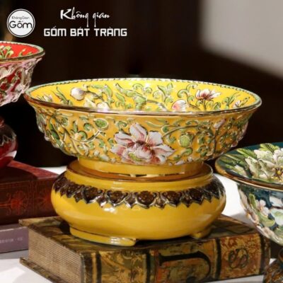 bat-nuoc-tha-hoa-bat-trang-xich-don-vinh-hoa-mau-vang