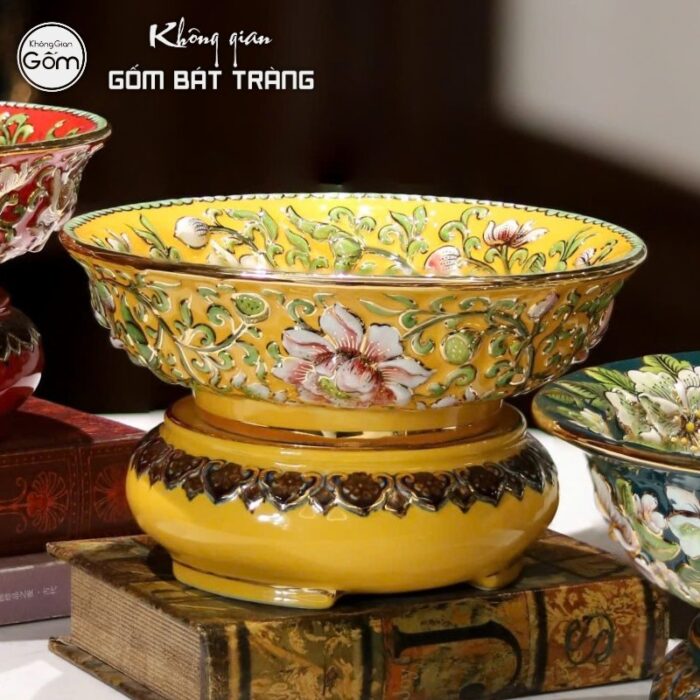 bat-nuoc-tha-hoa-bat-trang-xich-don-vinh-hoa-mau-vang