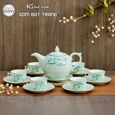bo-am-chen-bat-trang-hoa-tiet-hoa-sen-xanh-ve-tay (1)