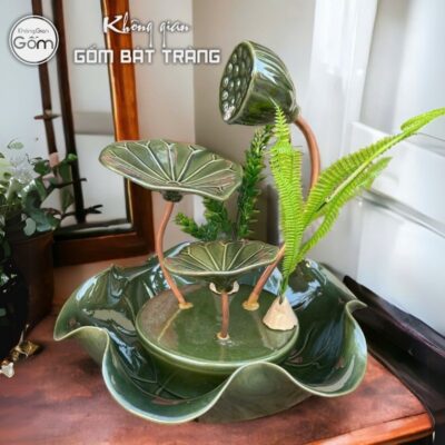 bo-thac-nuoc-phong-thuy-sen-dong-men-hoa-bien-xanh (1)