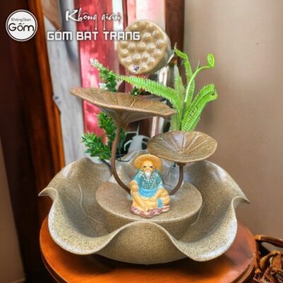 thac-nuoc-phong-thuy-trang-tri-tieu-canh-sen-men-hoa-bien-dong-nau (1)