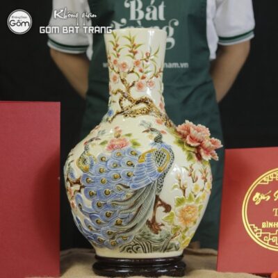 toi-binh-gom-su-bat-trang-hoa-tiet-cong-dao-men-hanh-vang-dap-noi (1)
