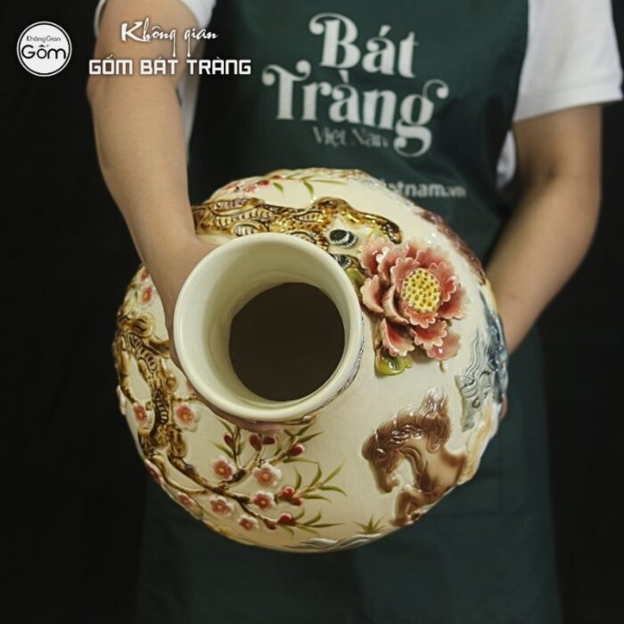 toi-binh-gom-su-bat-trang-hoa-tiet-ma-dao-thanh-cong-dap-noi (14)