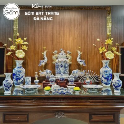 Bộ đồ thờ có đỉnh hạc men lam vẽ vàng hoạ tiết song long liên hoa tại Đà Nẵng BT-BĐT30