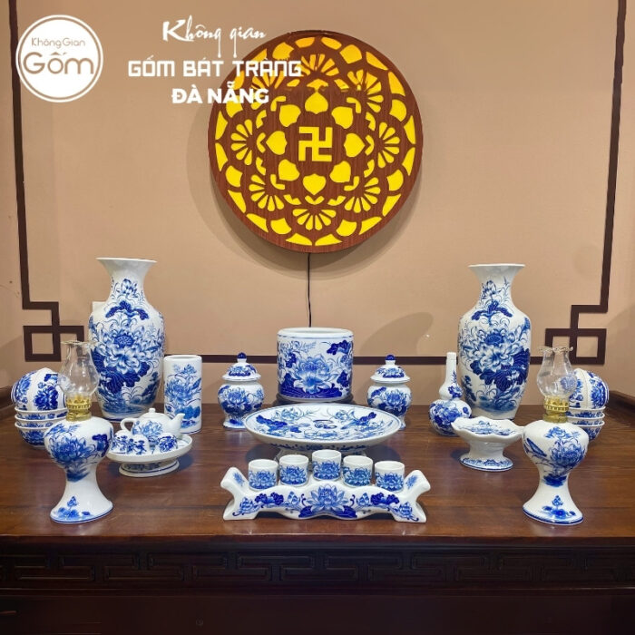 Bộ đồ thờ men lam họa tiết liên hoa tại Đà Nẵng BT-BĐT144