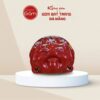 Lợn đất Bát Tràng mắt híp bụng phệ dáng nằm màu đỏ gắn nơ xanh - Ảnh đại diện