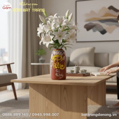 cận cảnh Bình hoa gốm sứ Bát Tràng họa tiết 'Ph...