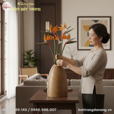 Kích thước Bình Hoa Dáng Chuông Men Vàng Họa Tiết Gạch Gốm Bát Tràng BT-BH148