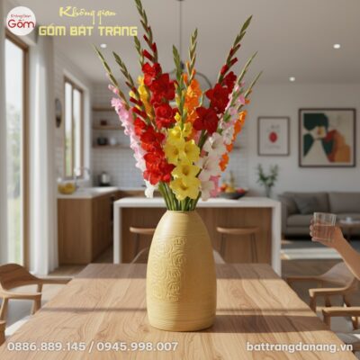 Bình hoa dáng chuông men vàng 52cm cắm đầy hoa ...